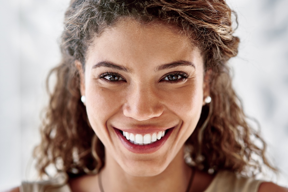fixing shipped teeth in Acworth with cosmetic bonding
